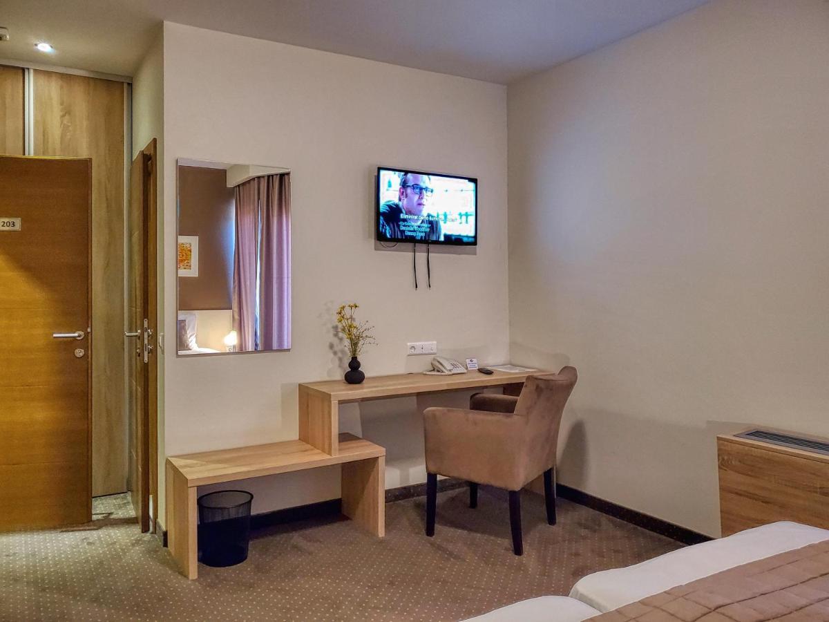 Hotel Argentum Gnojnice 外观 照片