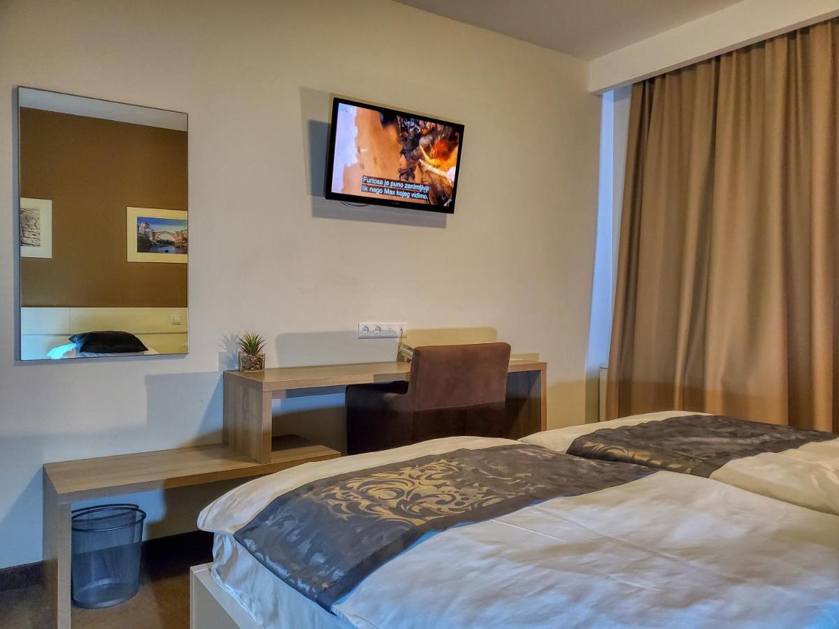 Hotel Argentum Gnojnice 外观 照片