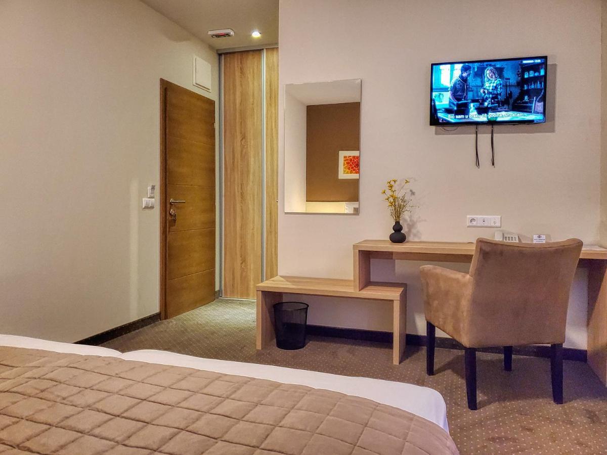 Hotel Argentum Gnojnice 外观 照片