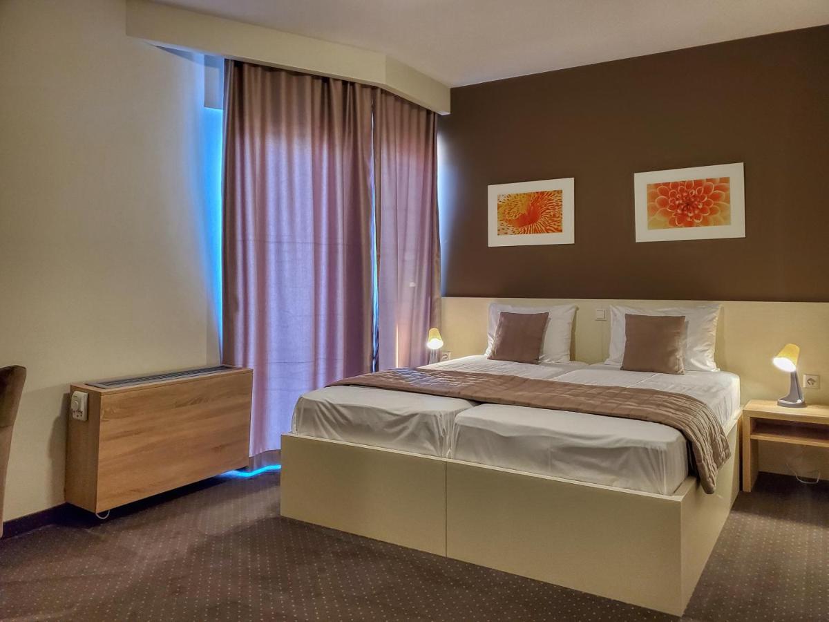 Hotel Argentum Gnojnice 外观 照片